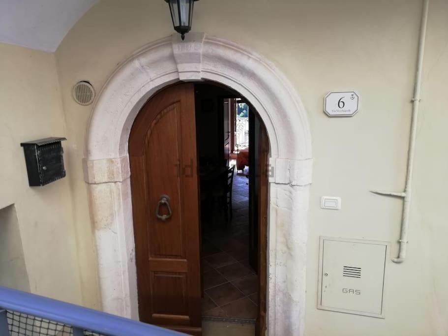 Casa In Splendida Riserva Naturale Pettorano sul Gizio Eksteriør billede